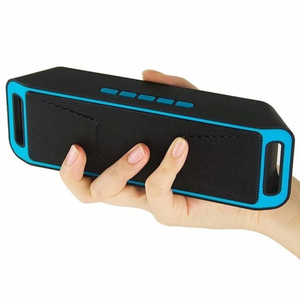 Logotipo personalizado Mini Subwoofer Micrófono Recargable Impermeable Inalámbrico Bluetooth Altavoz Pantalla LED Uso del teléfono móvil - Product Image 2