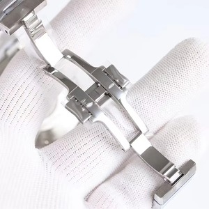 Montre automatique à double fuseau horaire avec réserve de marche, boîtier en acier, cadran noir, bracelet intégré, étanche 50M, style designer, best-seller - Product Image 5
