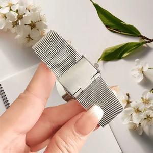 Reloj de Pulsera de Cuarzo Unisex con Correa de Malla de Cocodrilo, Cristal Plateado, Minimalista, Elegante, Casual de Negocios para Hombre y Mujer - Product Image 6