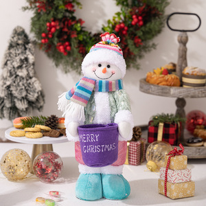 LINGKAI Adornos de Peluche Coloridos y Ecológicos de Muñeco de Nieve y Papá Noel para Mesa, Árbol, Regalos Navideños - Product Image 2