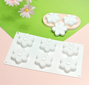 Stampo in Silicone per Mousse a 6 Petali Arcobaleno per San Valentino, Stampo per Cioccolato e Dessert a Forma di Fiore di Ciliegio - Product Image 3