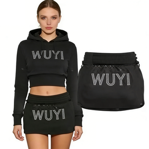 Conjunto de dos piezas Y2K para mujer: Top casual bordado con logo de pedrería y jogger, estilo vintage desgastado, sudadera con capucha y falda. - Product Image 1