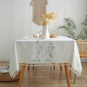 <span class=keywords><strong>Nappe</strong></span> rectangulaire décorative pour table basse avec motif brodé à fleurs et pompons - Product Image 4