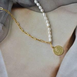 Queen Gold <b>Coin</b> Circular Needle Pin Adjustable Niche Unique 14K Gold Wrapped Freshwater Pearl <b>Necklace</b> Trendy Collarbone Chain - Product Image 3