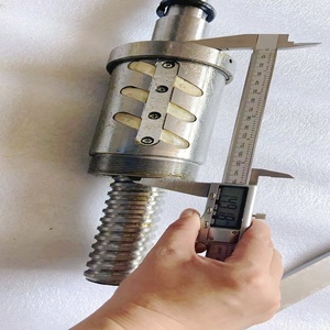 เครื่องฉีดพลาสติกแบบบอลสกรู SI-100 - Product Image 3