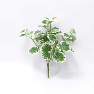 Guirnalda de Hiedra Artificial Impermeable con Hojas de Geranio para Decoración de Paredes en Bodas, San Valentín, Halloween, Pascua, Año Nuevo y Hogar - Product Image 4