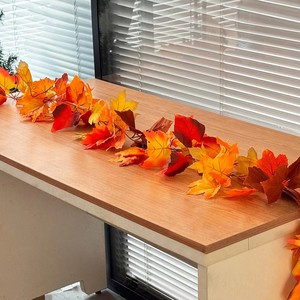 Hojas de Arce Rojo Artificiales de PVC de Alta Gama, Simulación de Ratán Plástico para Decoración de Ventanas, Techos y Paredes en Año Nuevo, Acción de Gracias y Navidad - Product Image 2