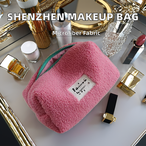 Sac de maquillage en microfibre imperméable à motif bonbon, fabriqué en Chine, personnalisable, fermeture éclair, PU, directement de l'usine de Shenzhen - Product Image 2