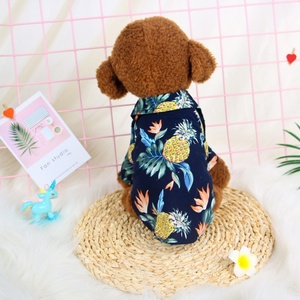 Chemise à imprimé hawaïen en coton et polyester, accessoire moderne pour animaux de compagnie, vêtements d'été pour grands chiens et chats - Product Image 1