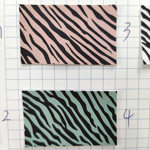 Rollo de tela de piel sintética con estampado de <span class=keywords><strong>cebra</strong></span>, bolsa de mano para disfraces - Product Image 3