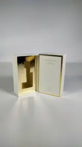 Usine chinoise Vente en gros Emballage cadeau en papier d'art de luxe avec logo personnalisé Boîte d'emballage de parfum de luxe cosmétique