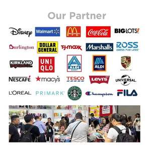 Ensemble survêtement homme personnalisé en molleton 350 g/m² avec sweat à capuche oversize uni brodé et imprimé en relief, et pantalon de survêtement deux pièces - Product Image 6