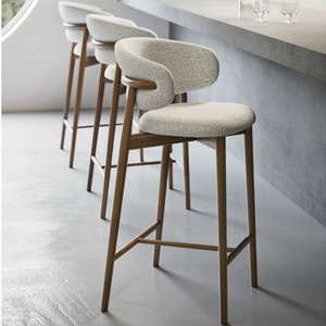 Tabourets de <span class=keywords><strong>bar</strong></span> de luxe, chaises de comptoir pour îlot de cuisine, chaises en bois pour restaurant, tabourets hauts <span class=keywords><strong>pas</strong></span> chers, vente en gros sur mesure - Product Image 1