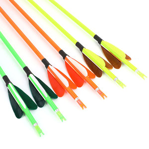 <span class=keywords><strong>Frecce</strong></span> in Puro Carbonio per Tiro con l'Arco - Piume Vere a Forma di Cuore 2\" ID 4.2mm 84.8cm (Spine 400-1000) per Caccia, Tiro <span class=keywords><strong>e</strong></span> Pratica - Product Image 4