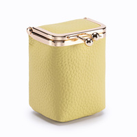 Mini rouge à lèvres de style coréen, étui en forme d'enveloppe rouge, design élégant, pochette de rangement portable pour rouge à lèvres avec clip métallique