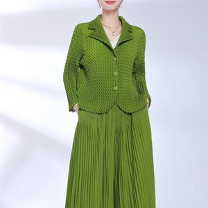 High-End Miyake Plissee Damen anzug Jacken Slim Button Dickes Freizeit kleid Mäntel Fashion Blazer - Product Image 2