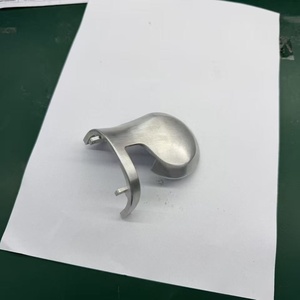 Pièces en aluminium usinées CNC de précision, composants en alliage d'aluminium sur mesure, fabrication en usine 25Y QC Rpt - Product Image 1