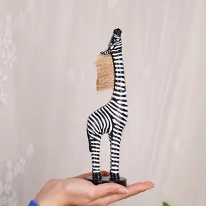 Redeco 새로운 트렌드 독특한 미국 얼룩말 입상 예술 추상 동물 조각 수지 조각 동물 장식품 가정 장식
