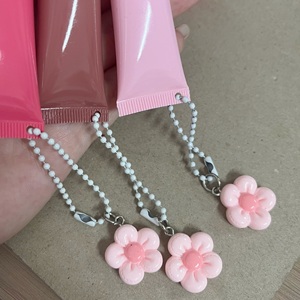 Baume à lèvres personnalisé végétalien aux peptides, mignon, 12 ml, avec porte-clés fleur et étiquette privée - Product Image 4