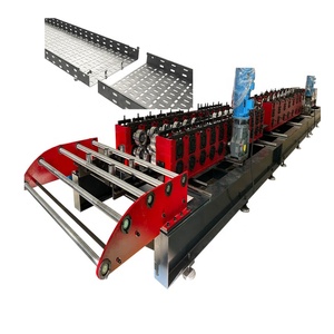 Petit pain perforé en acier changeant automatique de chemin de câbles de tailles C50-500 formant la machine - Product Image 1