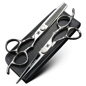 Ensemble de ciseaux et peigne pour cheveux en acier inoxydable, ciseaux courbes, peigne à effiler, outils de coupe pour barbier - Product Image 1