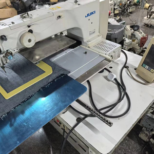 Máquina de coser electrónica Juki AMS-210E para etiquetas de ropa, máquina de coser para etiquetas de prendas, máquina de coser computarizada - Product Image 1