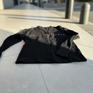 เสื้อเชิ้ตผู้ชายแขนยาวทรงโอเวอร์ไซส์ ผ้าวาฟเฟิลเนื้อฝ้าย 100% ระบายอากาศได้ดี เป็นมิตรกับสิ่งแวดล้อม สไตล์วินเทจ ตัวอย่างสินค้าฟรี - Product Image 4