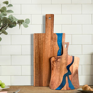 Grande planche à découper en bois d'acacia avec résine époxy pour cuisine et charcuterie Planche à découper en bois pour viande, fromage, pain - Product Image 2