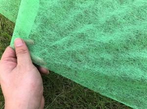 Bestseller 3D Geomatte Hangschutznetz Umweltfreundlich Wasserdicht Antistatisch Einfaches Vliesstoff Grünes Gewebe Boden-Wasser-Erosionsschutz - Product Image 3