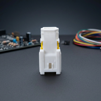 Connecteurs automobiles TE Connectivity 282627-1 070 SRS MLC PLUG Lot de 200 pièces pour 3 POS Stock du fabricant USA