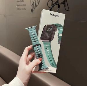 Nouveau design de luxe en caoutchouc souple Silicone bracelet de montre pour <span class=keywords><strong>Apple</strong></span> <span class=keywords><strong>Watch</strong></span> 7 6 <span class=keywords><strong>5</strong></span> <span class=keywords><strong>2022</strong></span> - Product Image 4