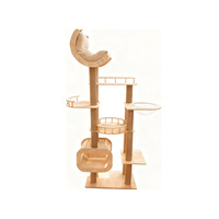 Arbre à chat multi-niveaux avec structure en bois, lit capsule spatiale, poteaux à gratter en sisal et perchoirs pour usage intérieur