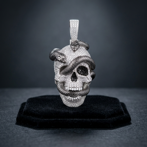 Pendentif Crâne VVS Moissanite Taille Coussin Sertie en Canal, Argent Sterling 925, Bijou Hip Hop Iced Out pour Homme, Luxe - Product Image 3