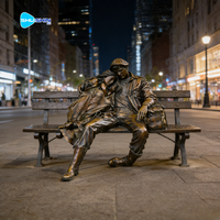 Sculpture en laiton et bronze grandeur nature de couples dormant sur un banc, décoration de jardin moderne pour extérieur, à vendre