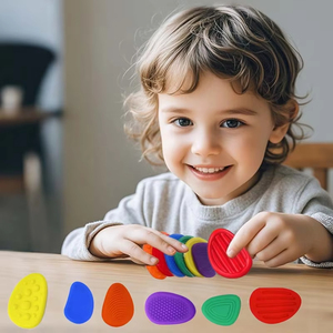 Juguetes Adultos Piedra de silicona sensorial 6 Pack Texturizado para niños autismo Calmante Fidget Juguetes para aliviar el estrés - Product Image 5