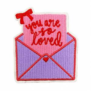 رقعة تطريز على شكل قلب صغيرة الحجم، بتصميم حروف الأبجدية '<span class=keywords><strong>Good</strong></span> <span class=keywords><strong>Vibes</strong></span>' ورسالة 'Pretty Girl'، للخياطة أو الكي على الملابس، بكمية طلب منخفضة (MOQ) - Product Image 2