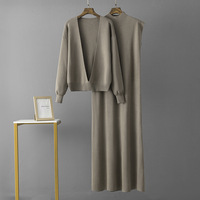 Vente en Gros Ensemble Robe Pull Femme Modeste 2 Pièces Col V Pull Maxi Robes Tricotées Longues Élégantes