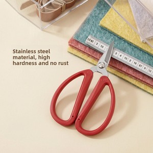 PIN-5553 <span class=keywords><strong>Ciseaux</strong></span> ménagers en acier inoxydable avec finition rouge/<span class=keywords><strong>argent</strong></span>ée, conception à tête fine pour la coupe des ongles - Product Image 3