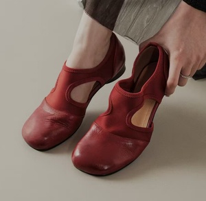 Chaussures de course d'été nouveau style avec ventilation latérale et semelle plate, adaptées à toutes les occasions, chaussures à bout fendu pour femmes - Product Image 4