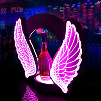 Présentoir de Bouteilles LED Personnalisé pour Service VIP en Boîte de Nuit, Glorificateur de Bouteilles en Forme d'Ailes, Support Lumineux pour Bouteilles de Champagne