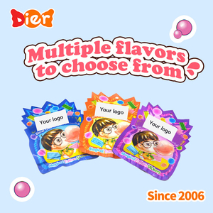 Vente en gros de bonbons Marque privée personnalisée Bonbons pour enfants Jouet drôle de gomme à bulles aux fruits avec autocollant de tatouage et <span class=keywords><strong>ballon</strong></span> Jouet de bonbons OEM - Product Image 3