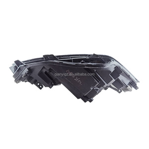 Venta caliente LED luces <span class=keywords><strong>de</strong></span> circulación diurna y nocturna para <span class=keywords><strong>2023</strong></span> Changan automóvil Yida LED faros Chang'an faro Original - Product Image 2