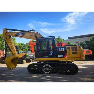 ชั่วโมงการทำงานต่ำ รถขุดตีนตะขาบ CAT 320D D2 มือสอง เครื่องยนต์แท้ 20 ตัน สมรรถนะสูง จัดส่งรวดเร็ว มีสินค้าพร้อมส่ง - Product Image 1