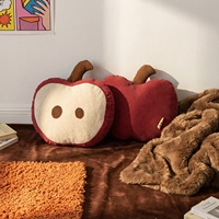 Oreiller en flanelle et velours côtelé Apple, broderie en forme d'oreiller, couleur rouge vif moderne, design unique avec boutons, oreiller décoratif, nettoyage à l'aide d'un chiffon