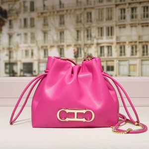 <span class=keywords><strong>CHHC</strong></span> Moda Tendencia Carta Zip Bucket Bag Casual Solo Hombro Crossbody PU Impermeable Ligero Lujo Textura Real - Product Image 1