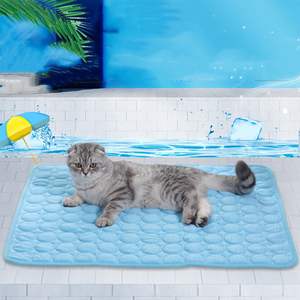 Großhandel Extra große Sommer Haustier Kühl matte Moderne zusammen klappbare Stoff Katze/Hund Eis <span class=keywords><strong>Pad</strong></span> Decke für Sofa oder Bett - Product Image 2