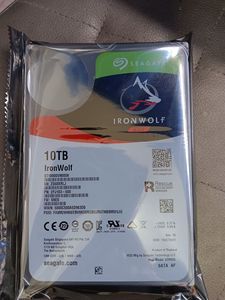 IronWolf <span class=keywords><strong>ST10000VN0008</strong></span> 10TB 3,5 "256MB Disco duro interno - Product Image 3