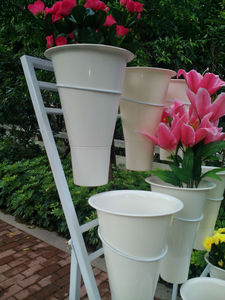 Kệ trưng bày hoa kim loại chất lượng tốt, giá bán ưu đãi dành cho cửa hàng hoa tươi - Product Image 6