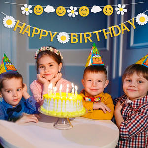 Guirnalda de Cumpleaños con Diseño de Margaritas, Decoración Floral para Fiestas Infantiles - Product Image 5