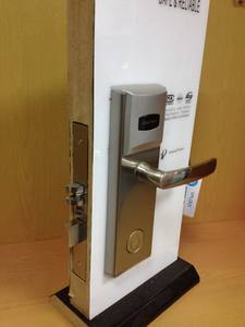 מנעול חכם עבור דלת עץ סגסוגת לוח עיצוב מפתח נעילת מלון דיגיטלי מנעול התקנה קל מותג מודל RF-INV200A-PB - Product Image 5